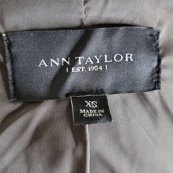 Ann Taylor Faux Fur Vest Brown XS - Picture 4 of 9